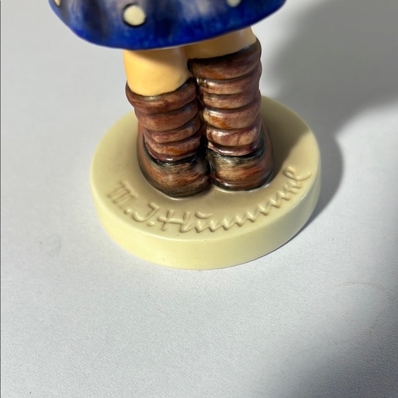 Goebel Hummel “What Now?” Figure. Special edition 1981. GH109 - Picture 4 of 10